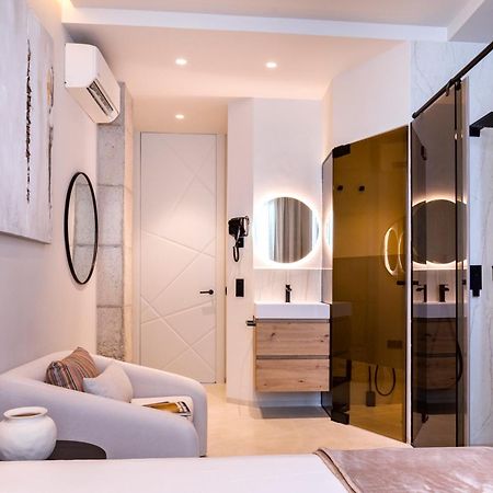 Magnificent Renovated 2Bd 2Bth Duplex With Backyard - City Centre Малага Экстерьер фото